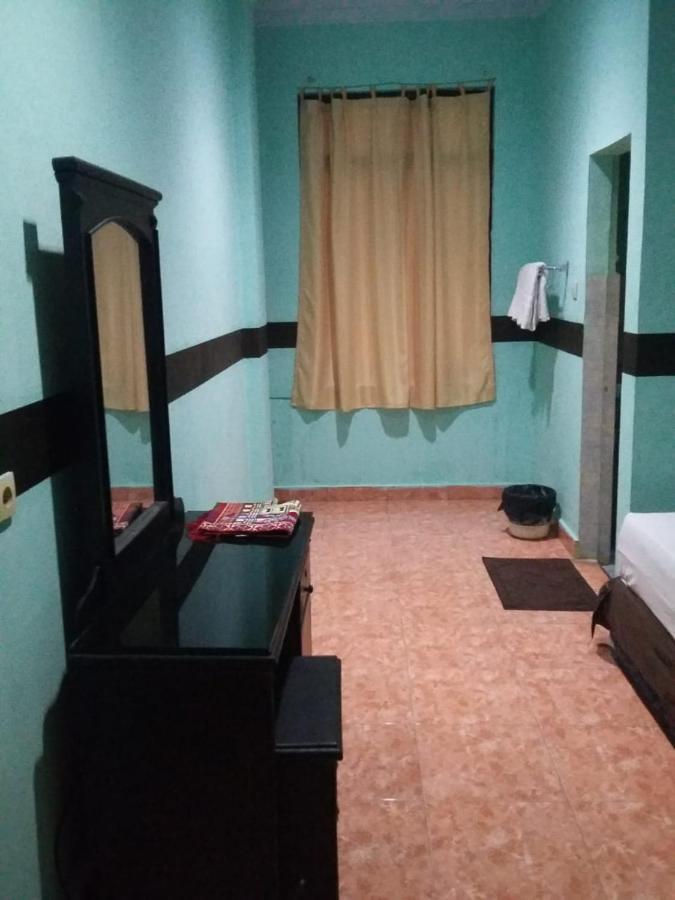 Reddoorz Near Yuki Simpang Raya Mall Medan 2 Exterior foto